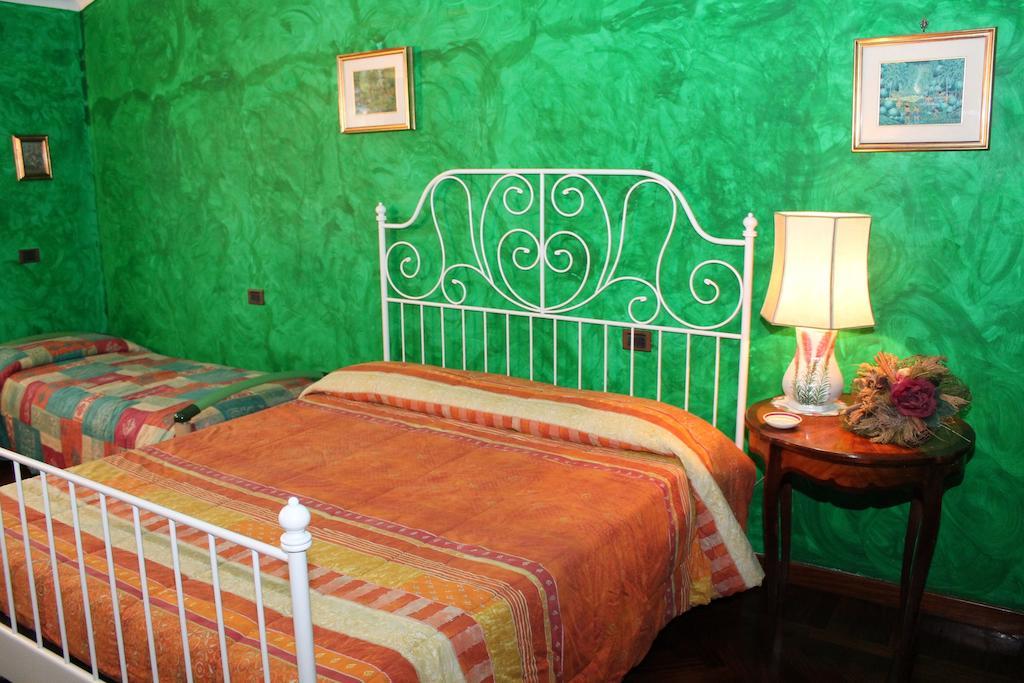 La Casa Della Musica Acomodação com café da manhã Ciampino Quarto foto